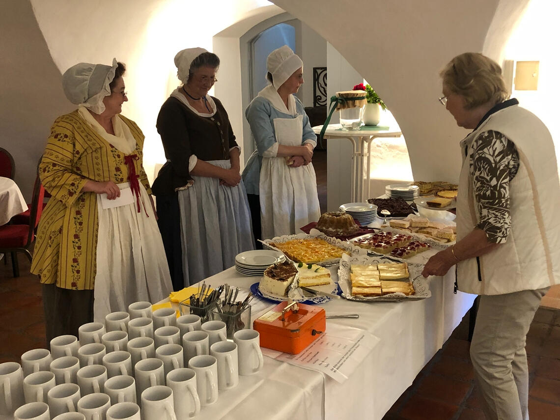 Wolfgang Schäfer, Rose Günther, Elisabeth Hackenberg und Yannick Klix