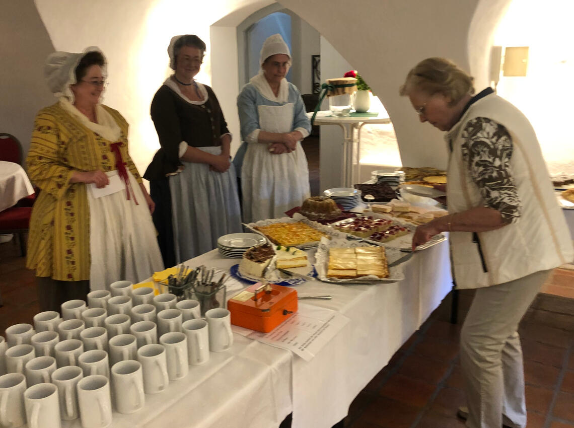 Wolfgang Schäfer, Rose Günther, Elisabeth Hackenberg und Yannick Klix